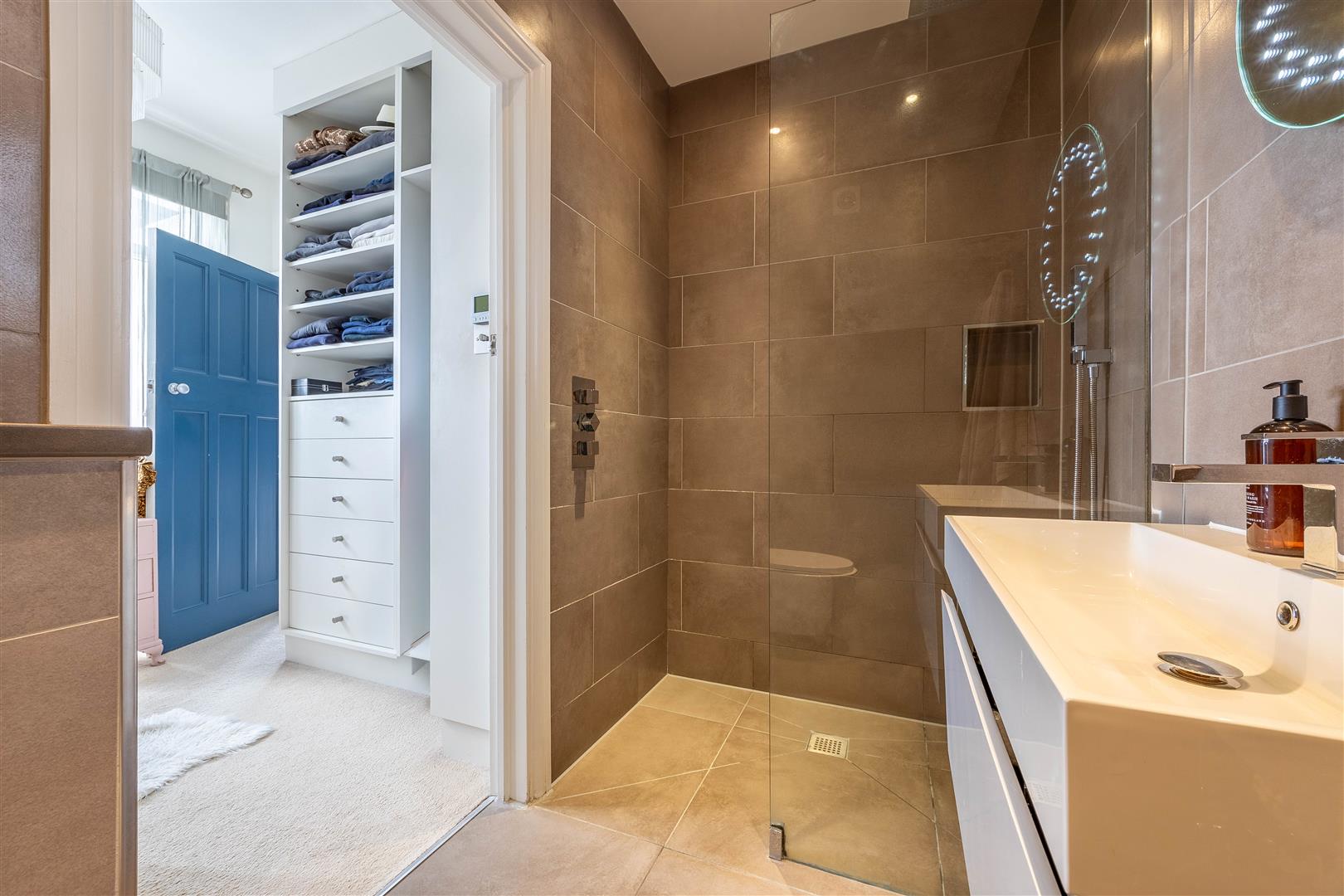 En-Suite Shower Room/Dressing Room